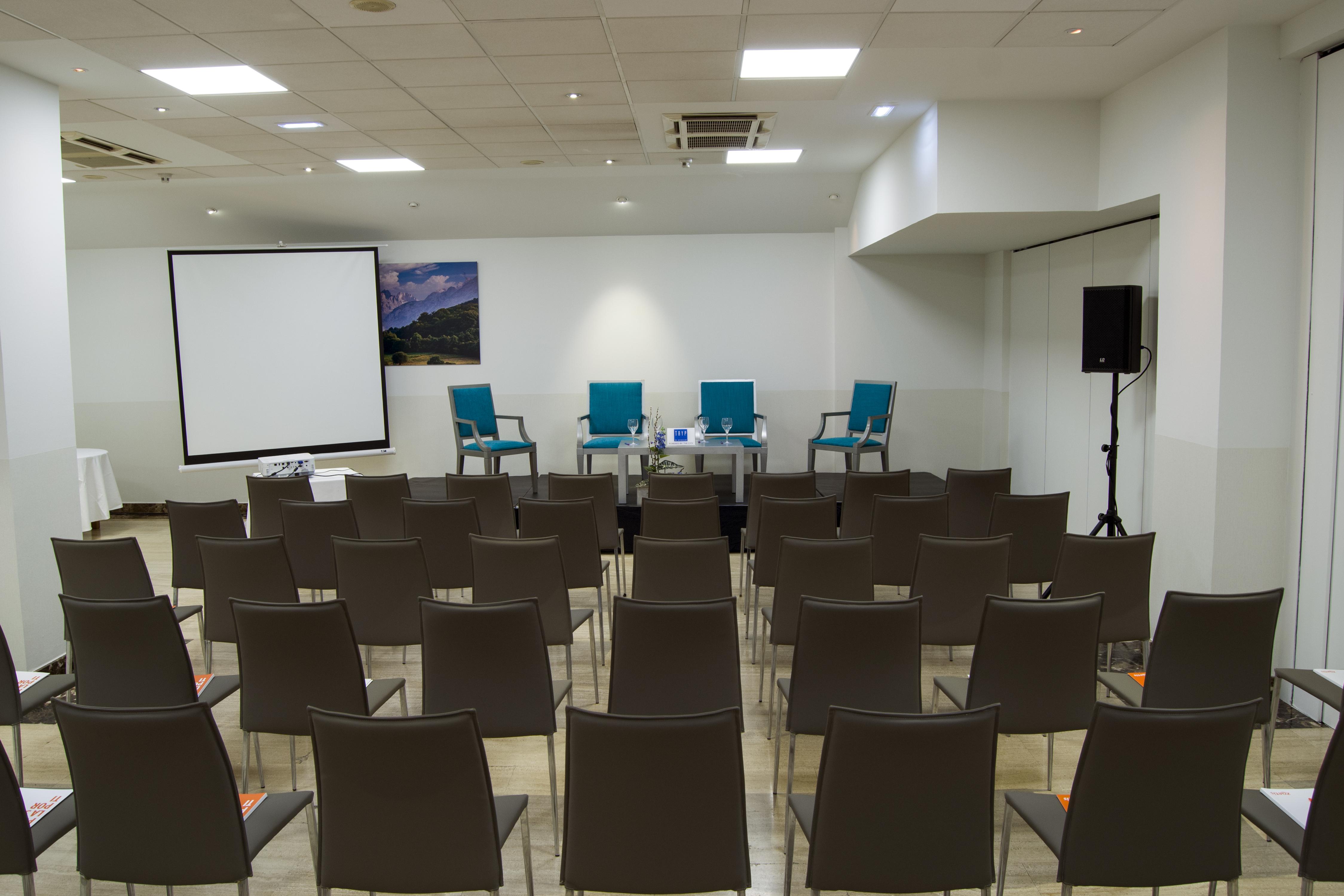 Hotel Zentral Gijon Rey Pelayo Экстерьер фото