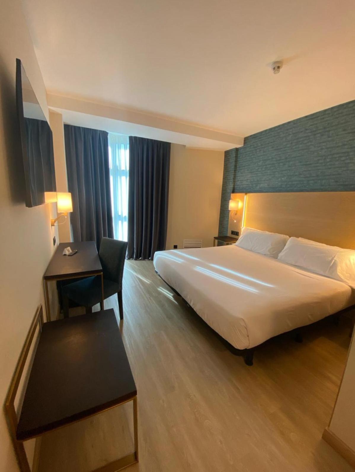 Hotel Zentral Gijon Rey Pelayo Экстерьер фото