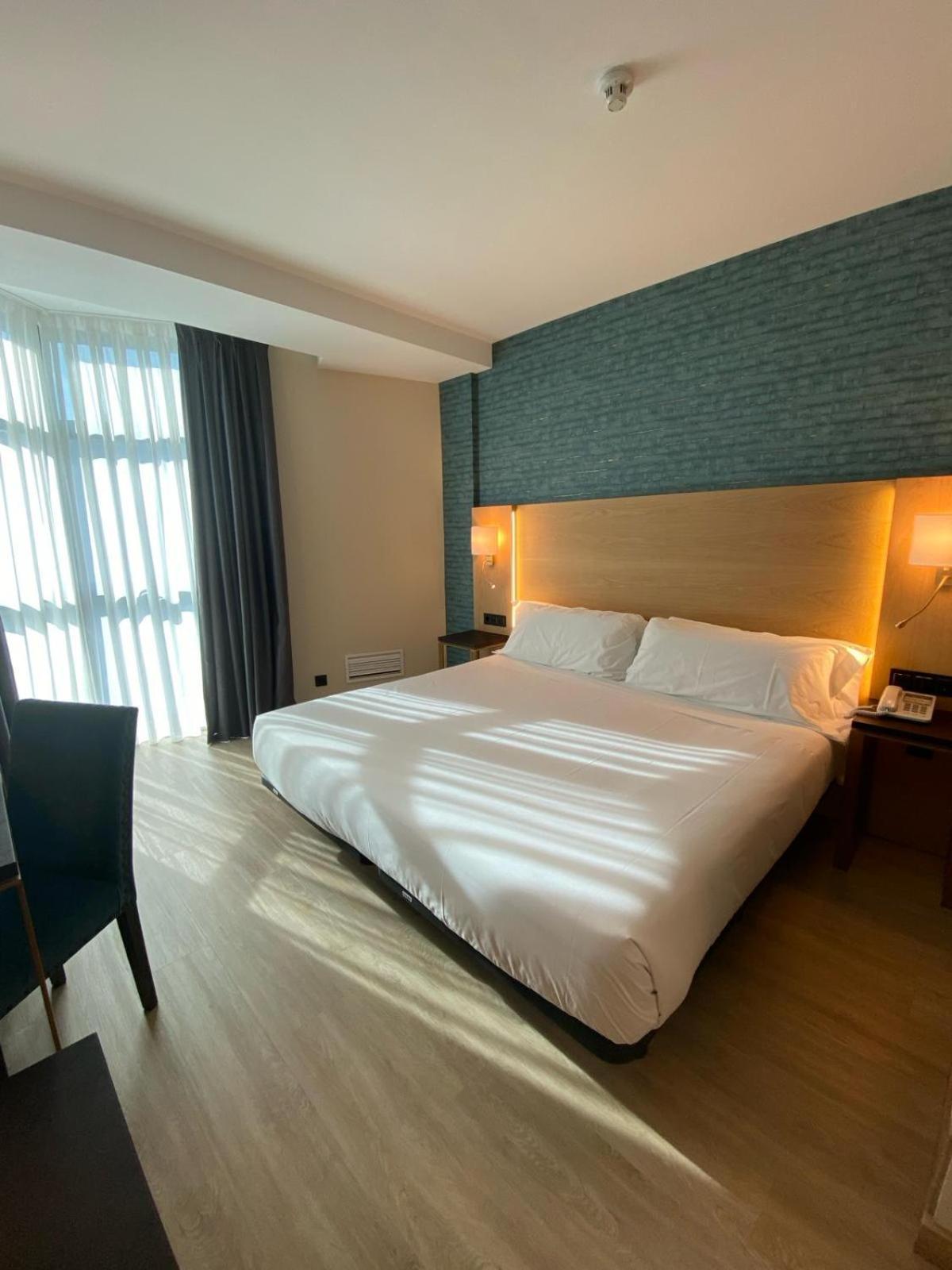 Hotel Zentral Gijon Rey Pelayo Экстерьер фото